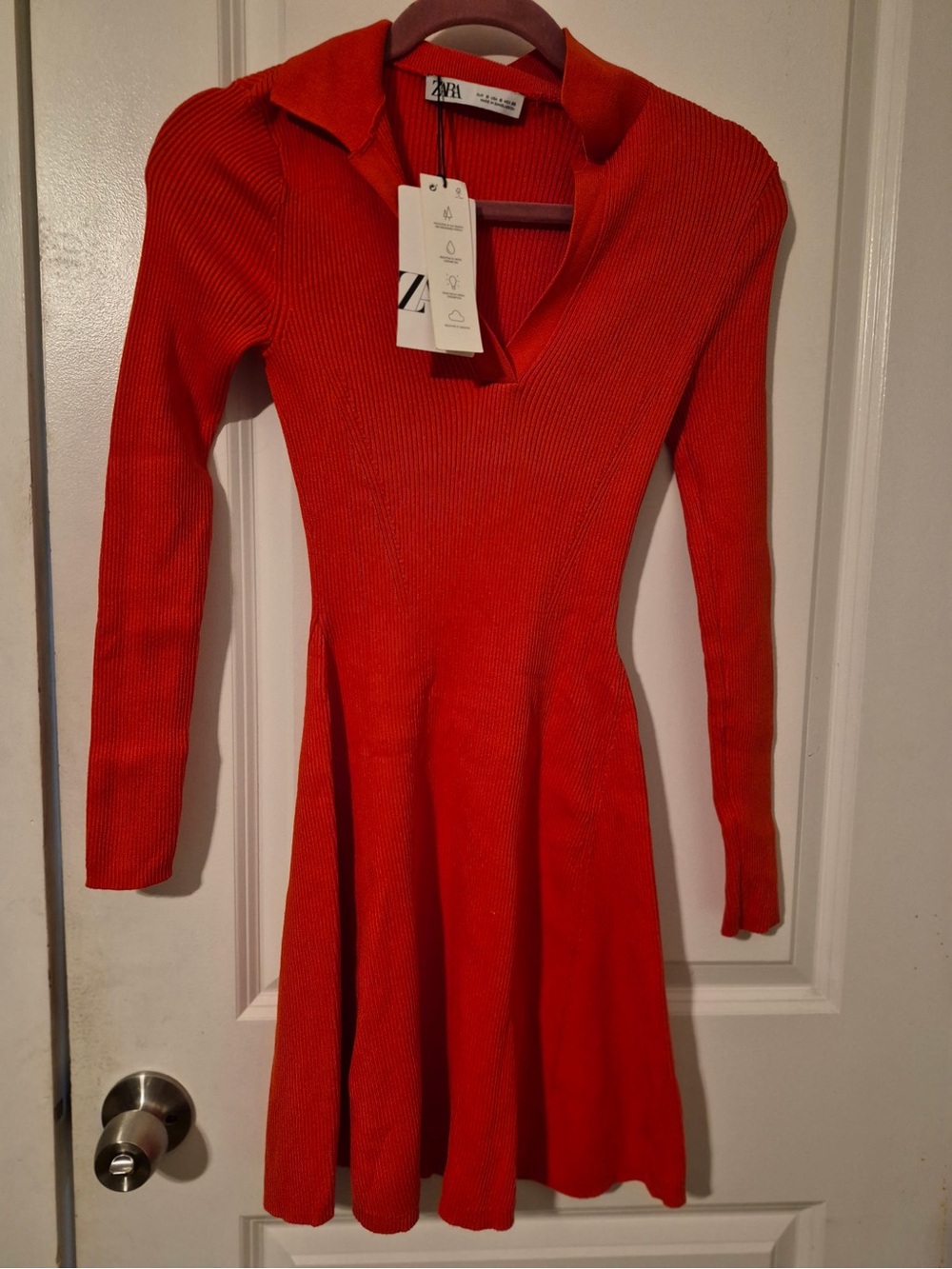 ZARA Ribbed V-Neck Long Sleeve Red Knit Dress size S